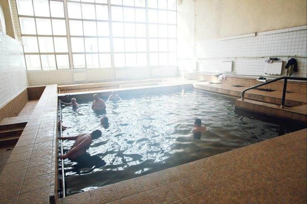 Dacia Hotel Baile Herculane Ngoại thất bức ảnh